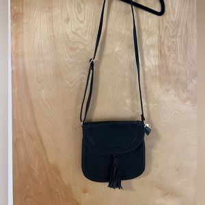 Black purse with front tassel
